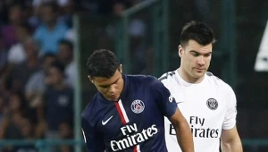 Thiago Silva szybko musiał opuścić boisko