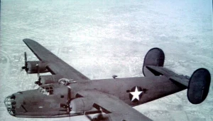 Muzeum Powstania Warszawskiego. Przekazanie dokumentacji dotyczącej jednego z Liberatorów