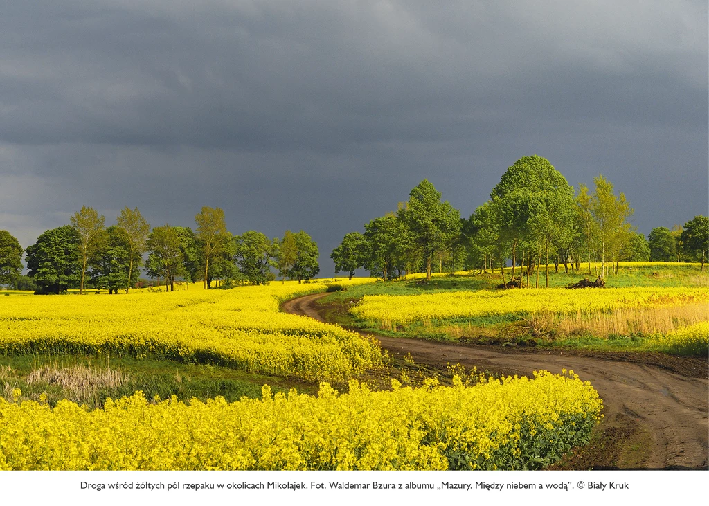 „Mazury. Między niebem a wodą”,  fotografie Waldemar Bzura