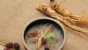 Korzeń żeń-szenia obniża też poziom cholesterolu we krwi