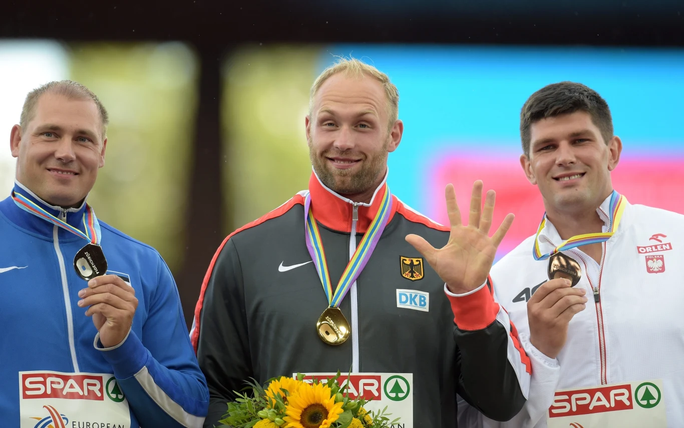 Srebrny Gerd Kanter, złoty Robert Harting i brązowy Robert Urbanek