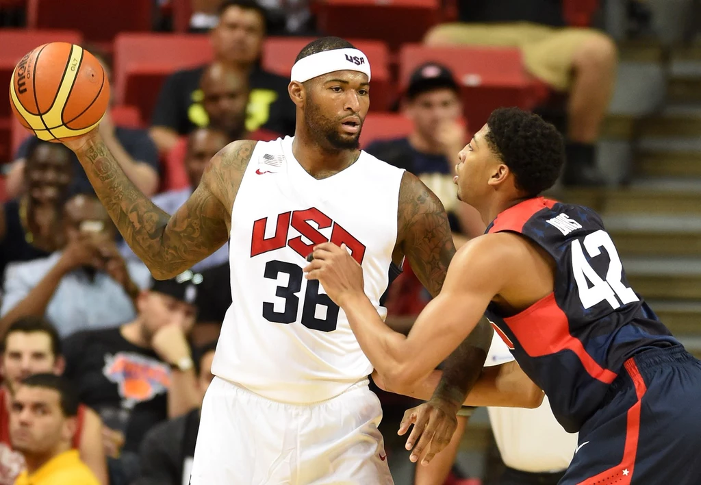 DeMarcus Cousins (z piłką)