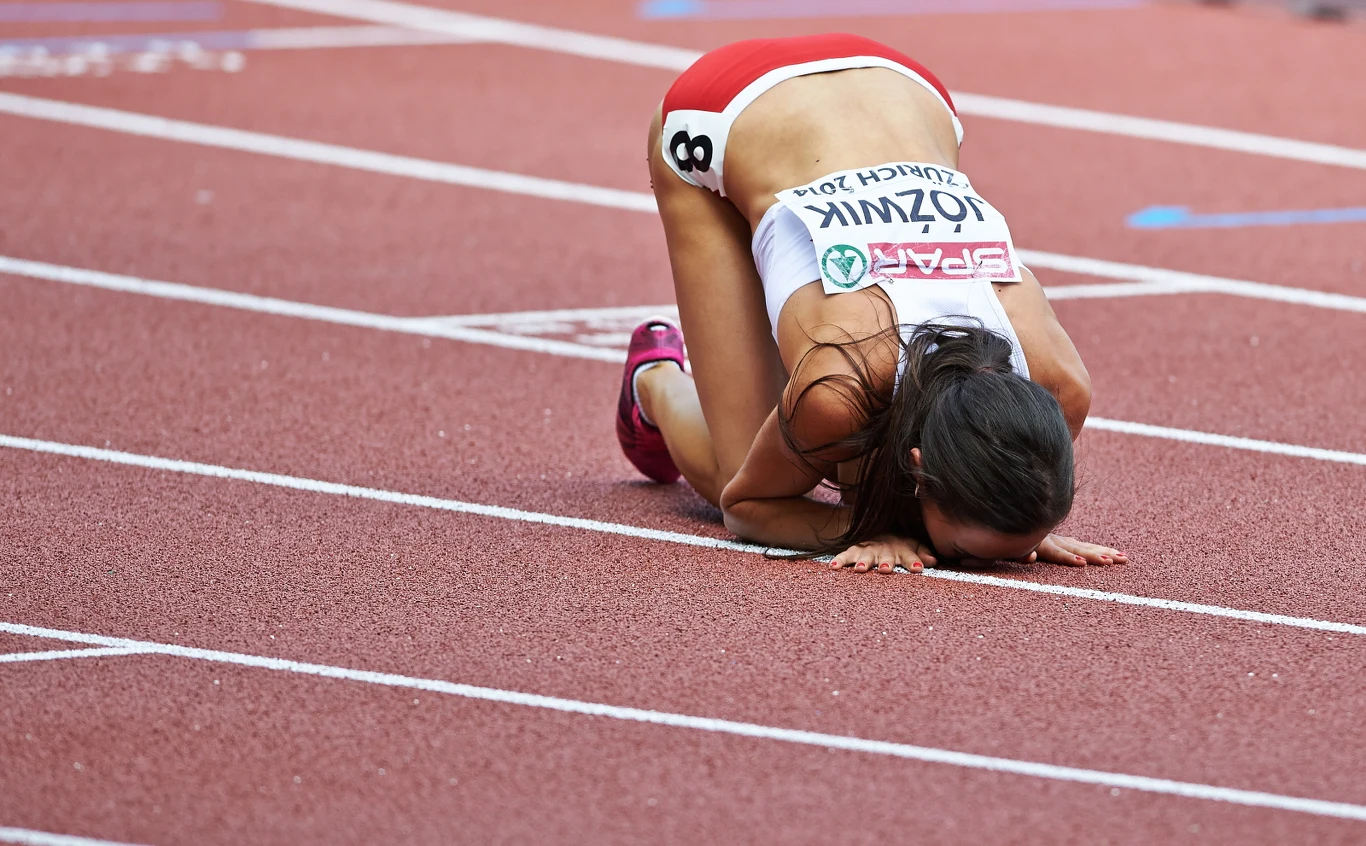Paweł Fajdek w rzucie młotem, Paweł Wojciechowski w skoku o tyczce i Joanna Jóźwik w biegu na 800 metrów wywalczyli w sobotę medale lekkoatletycznych ME
