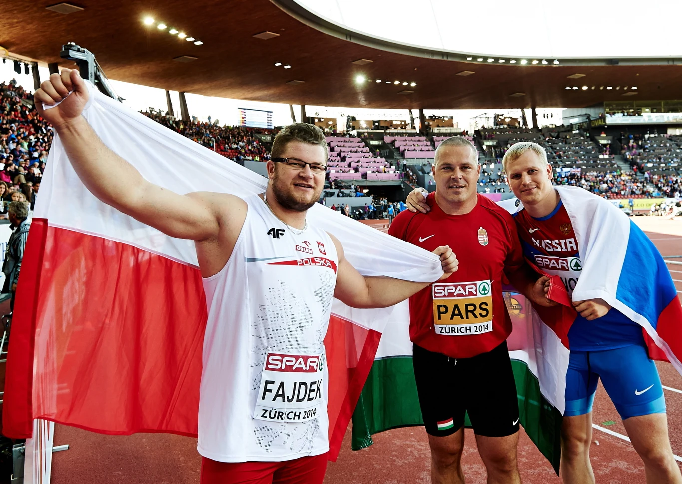 Paweł Fajdek w rzucie młotem, Paweł Wojciechowski w skoku o tyczce i Joanna Jóźwik w biegu na 800 metrów wywalczyli w sobotę medale lekkoatletycznych ME