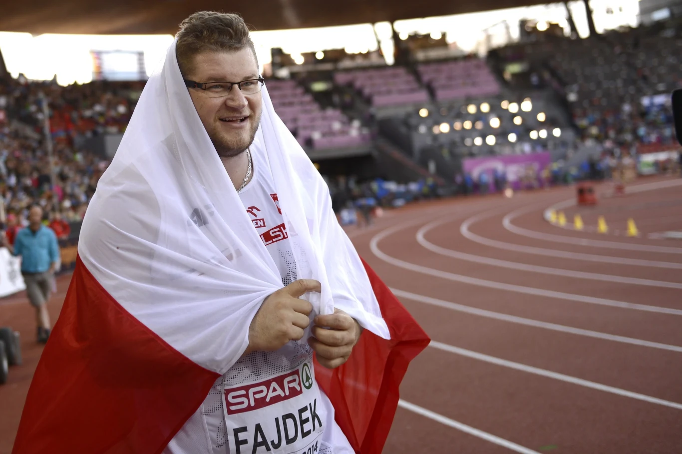 Paweł Fajdek w rzucie młotem, Paweł Wojciechowski w skoku o tyczce i Joanna Jóźwik w biegu na 800 metrów wywalczyli w sobotę medale lekkoatletycznych ME