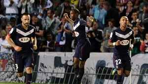 Diego Rolan cieszy się z gola dla Bordeaux w meczu z Monaco
