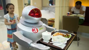 Kunshan i restauracja obsługiwana przez roboty 