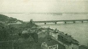 Płock, most na Wiśle i przystań statków, lata 20. XX wieku