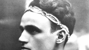 Mieczysław Kotlarczyk, późniejszy twórca Teatru Rapsodycznego. To on w przyszłym papieżu rozbudził zamiłowanie do teatru