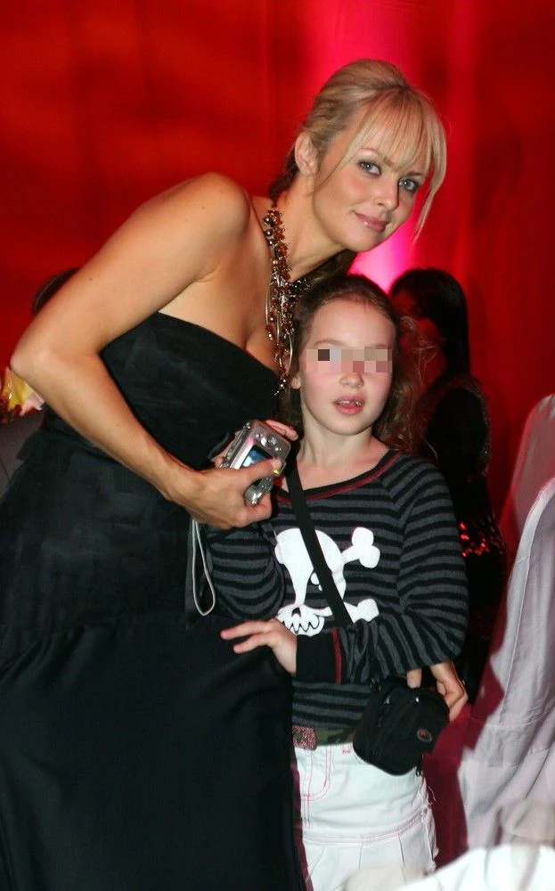 Iza z córką (2004 r.) Iza z córką (2004 r.)