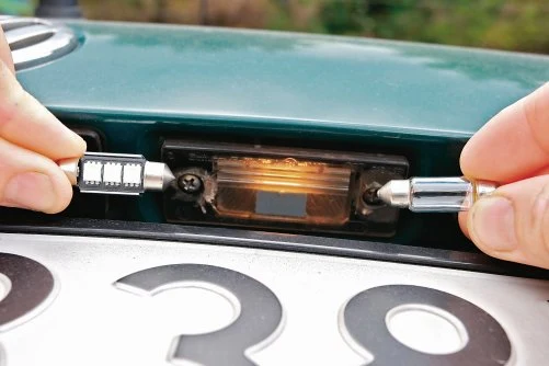 Wymiana żarówek na LED-y