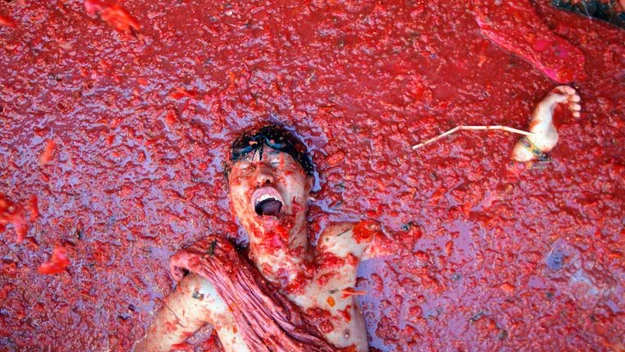 La Tomatina 2014. Wielka bitwa i święto rozkwaszonych pomidorów