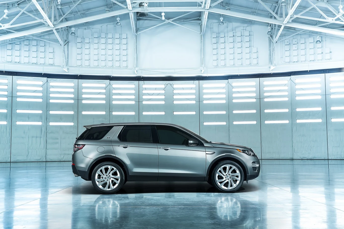 Land Rover Discovery Sport (2015)