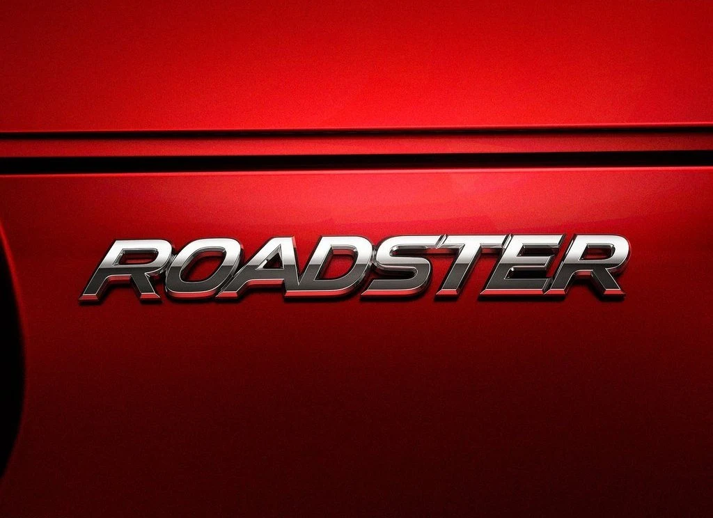 Mazda MX-5 (2016) Mazda MX-5 (2016)