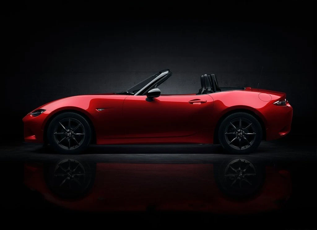 Mazda MX-5 (2016) Mazda MX-5 (2016)