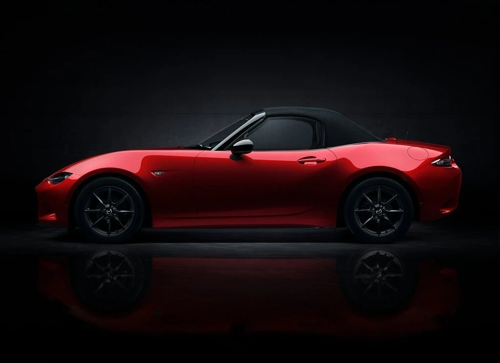 Mazda MX-5 (2016) Mazda MX-5 (2016)