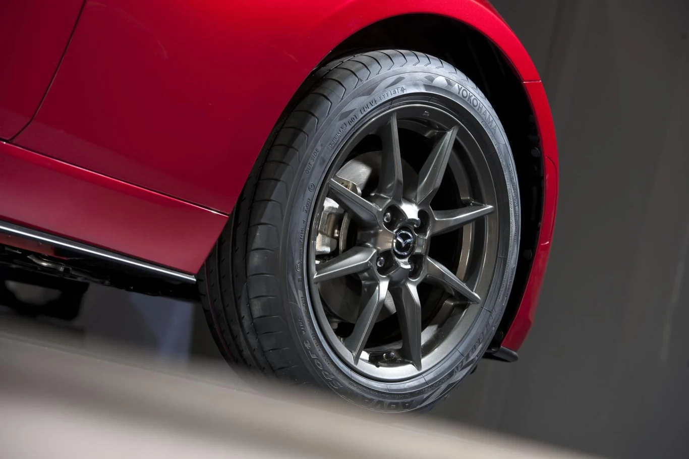 Mazda MX-5 (2016) Mazda MX-5 (2016)