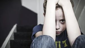 Rodzina zastępcza znęcała się nad dziećmi, fot. ilustracyjna