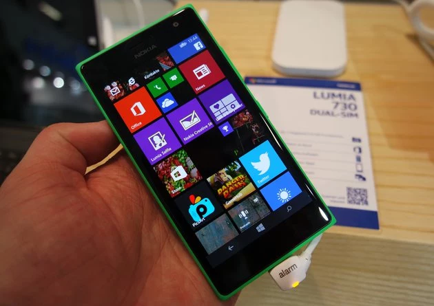 Lumia 730 Dual SIM 