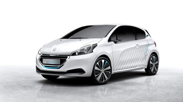 Peugeot 208 HYbrid Air 2L