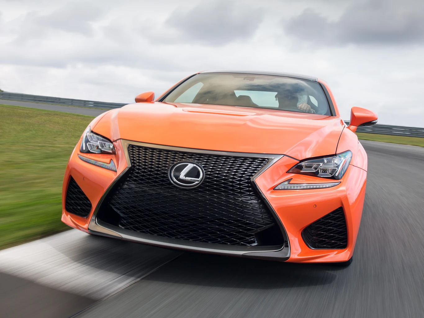 Lexus RC F (2015)