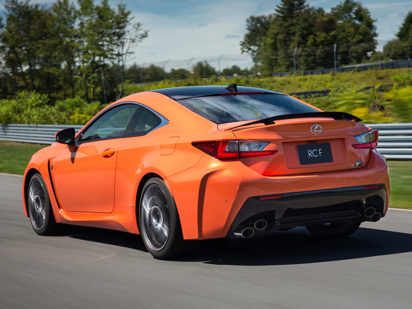 Lexus RC F (2015)