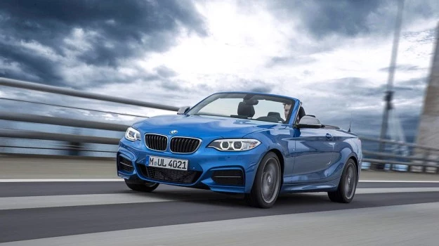 BMW M235i Convertible (2015)