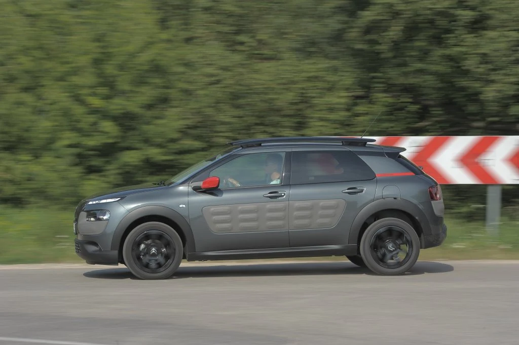 Citroen C4 Cactus 1.6 e-HDi ETG6 Shine Edition Citroen C4 Cactus 1.6 e-HDi ETG6 Shine Edition