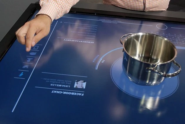 Kuchnia przyszłości według firmy Whirlpool Źródło: reviewed.com. Kuchnia przyszłości według firmy Whirlpool Źródło: reviewed.com.