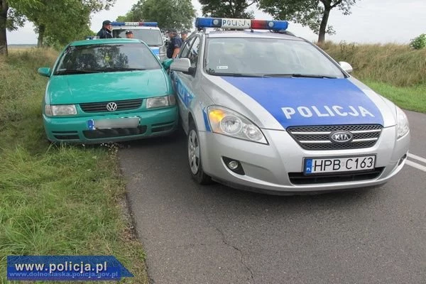 Policjanci zatrzymali pijanego kierowcę Policjanci zatrzymali pijanego kierowcę