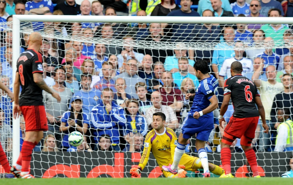 Diego Costa strzela gola dla Chelsea Diego Costa strzela gola dla Chelsea