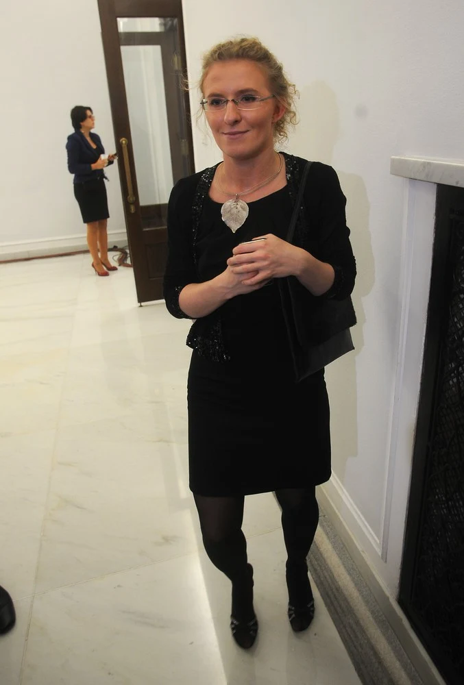 Katarzyna, córka Ewy Kopacz, w Sejmie