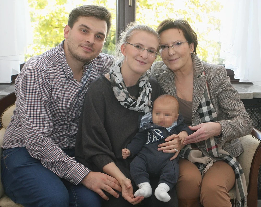 Ewa Kopacz z córką Katarzyną, wnukiem Julianem i zięciem Anriyem Petranyukiem