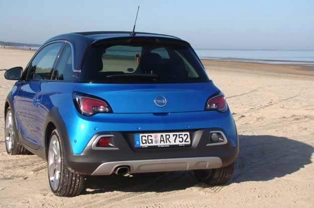 Opel Adam Rocks