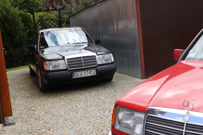 Mercedes W124 dorobił się już statusu klasyka