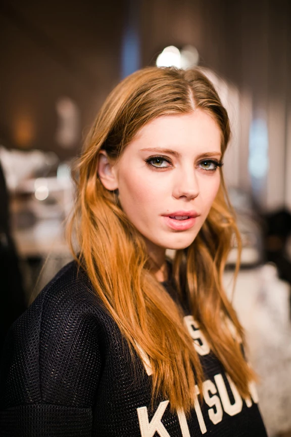 Maison Kitsune - serwis Maybelline NY Maison Kitsune - serwis Maybelline NY