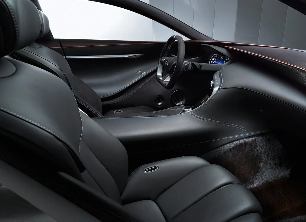 koncepcyjne Infiniti Q80 Inspiration