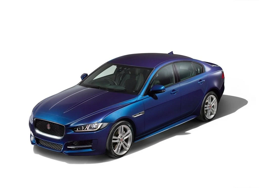 Jaguar XE (2016)