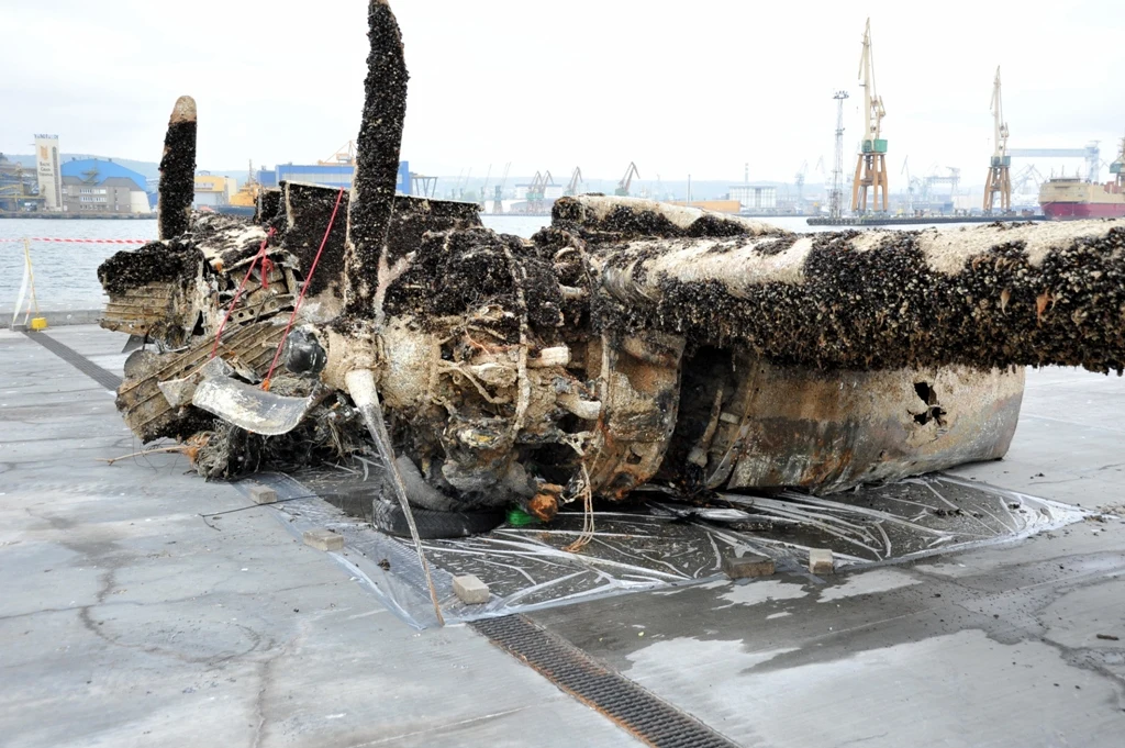 Wrak bombowca A-20 Havoc wydobyty z dna Bałtyku