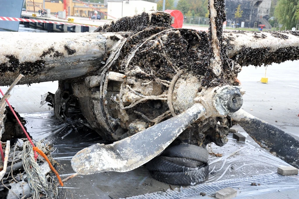 Wrak bombowca A-20 Havoc wydobyty z dna Bałtyku