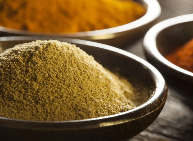 Na Zachodzie nazwa "curry" kojarzy się raczej z gotową mieszanką  przypraw
