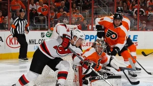 Hokeiści Philadelphia Flyers i New Jersey Devils stworzyli świetne widowisko