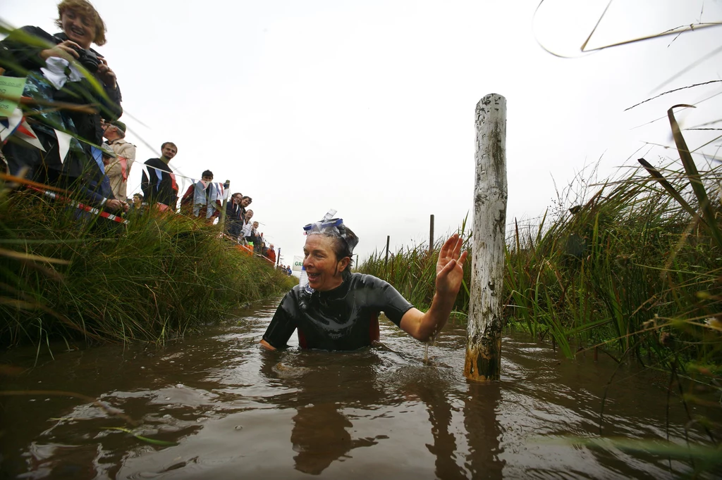 Bog snorkelling to pływanie w bagnie. Dyscyplina nie należy do najczystszych...