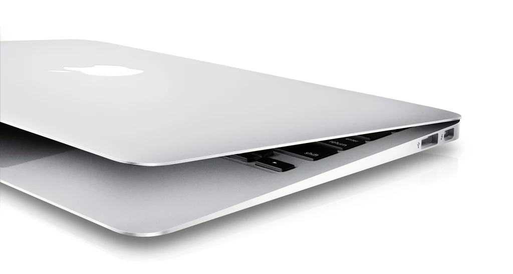 Długo oczekiwany MacBook Air z ekranem Retina w sprzedaży dopiero na początku 2015 r.?