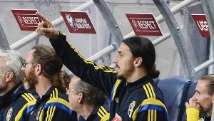Zlatan Ibrahimović mecze reprezentacji Szwecji oglądał z ławki rezerwowych