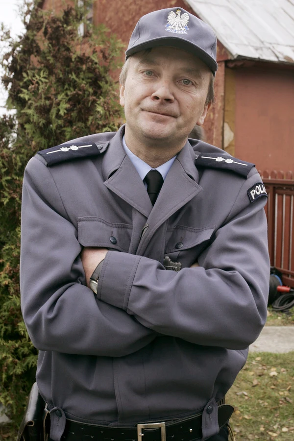 Arkadiusz Nader w "Ranczu" wciela się w postać policjanta Arkadiusz Nader w "Ranczu" wciela się w postać policjanta