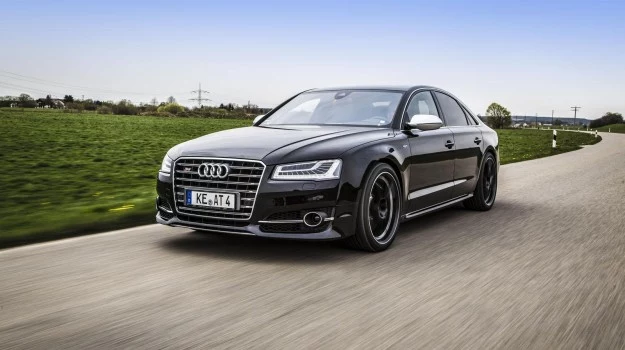 Audi S8 od ABT