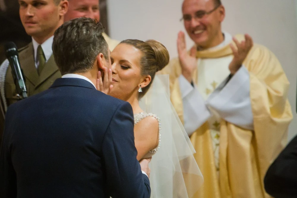 Ola i Kuba w trakcie ślubu Ola i Kuba w trakcie ślubu