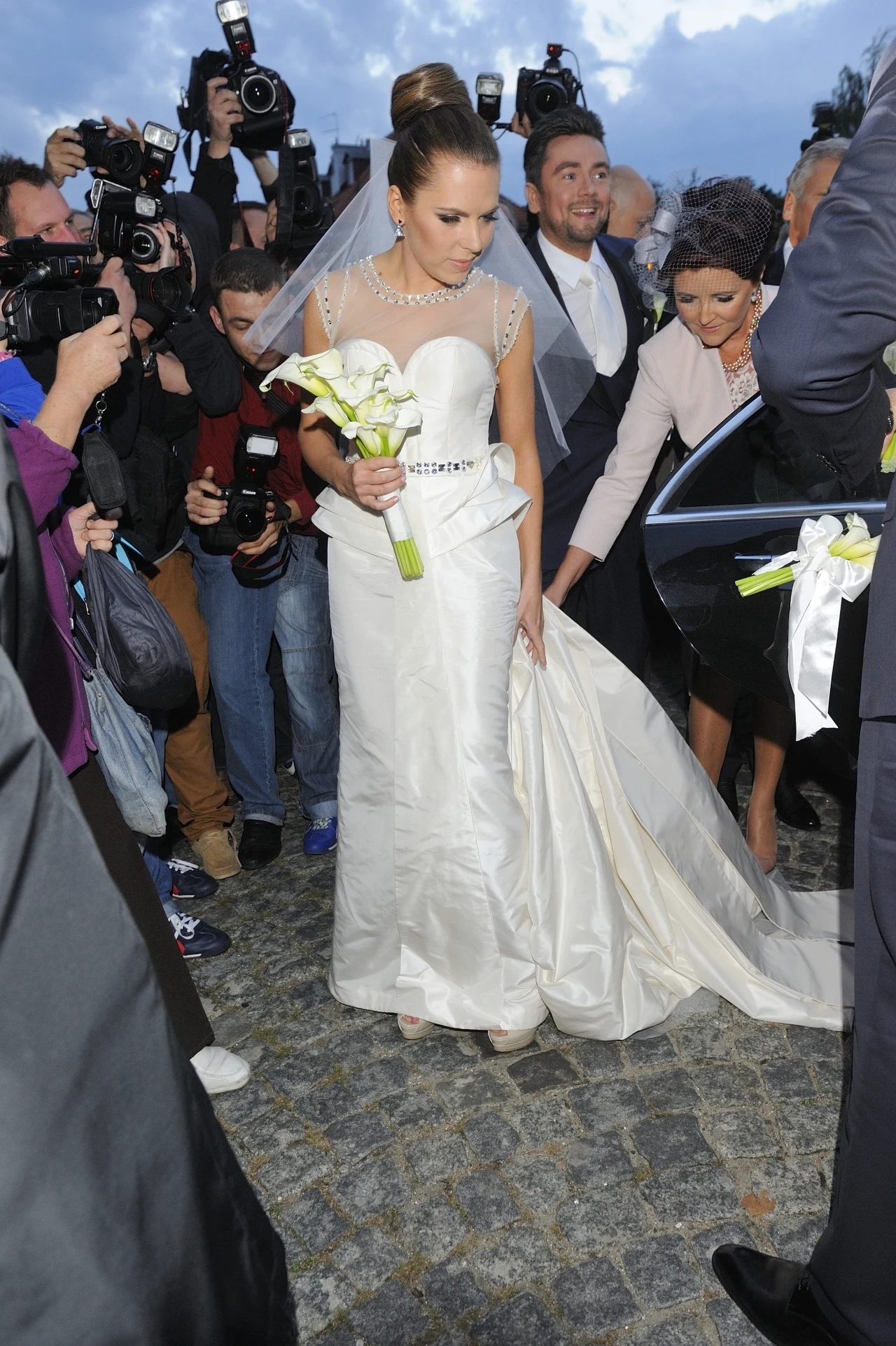 Ola z Kubą i mamą w dniu ślubu