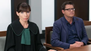 Klient Agaty (Agnieszka Dygant) – Paweł Fabiański (Wojciech Malajkat) walczy o schedę po zmarłym partnerze.